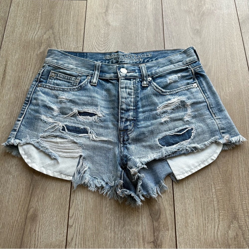 Size 2 AE Vintage Hi-Rise Festival Shorts